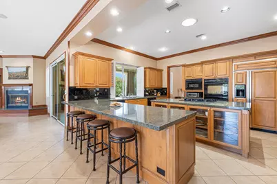 10 Queens Court, Rancho Mirage, CA 92270 - Photo 18