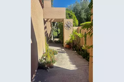 33 Mission Court, Rancho Mirage, CA 92270 - Photo 18