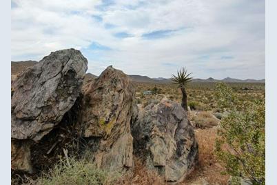 120 Luna Vista Lane, Yucca Valley, CA 92284 - Photo 1