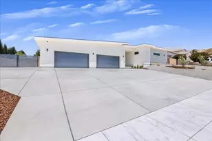 4195 Evergreen Ln, Banning, CA 92220 - Photo 1