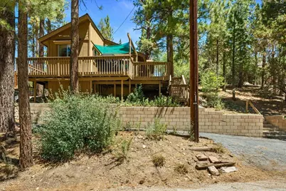 129 W Rainbow Boulevard, Big Bear City, CA 92314 - Photo 1