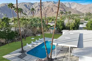 447 W Mariscal Rd, Palm Springs, CA 92262 - Photo 1