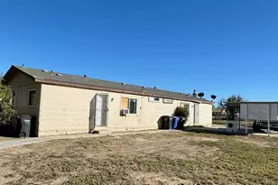 340 Stewart St, Blythe, CA 92225 - Photo 1