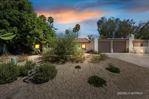 2134 S Sunshine Cir, Palm Springs, CA 92264 - Photo 1