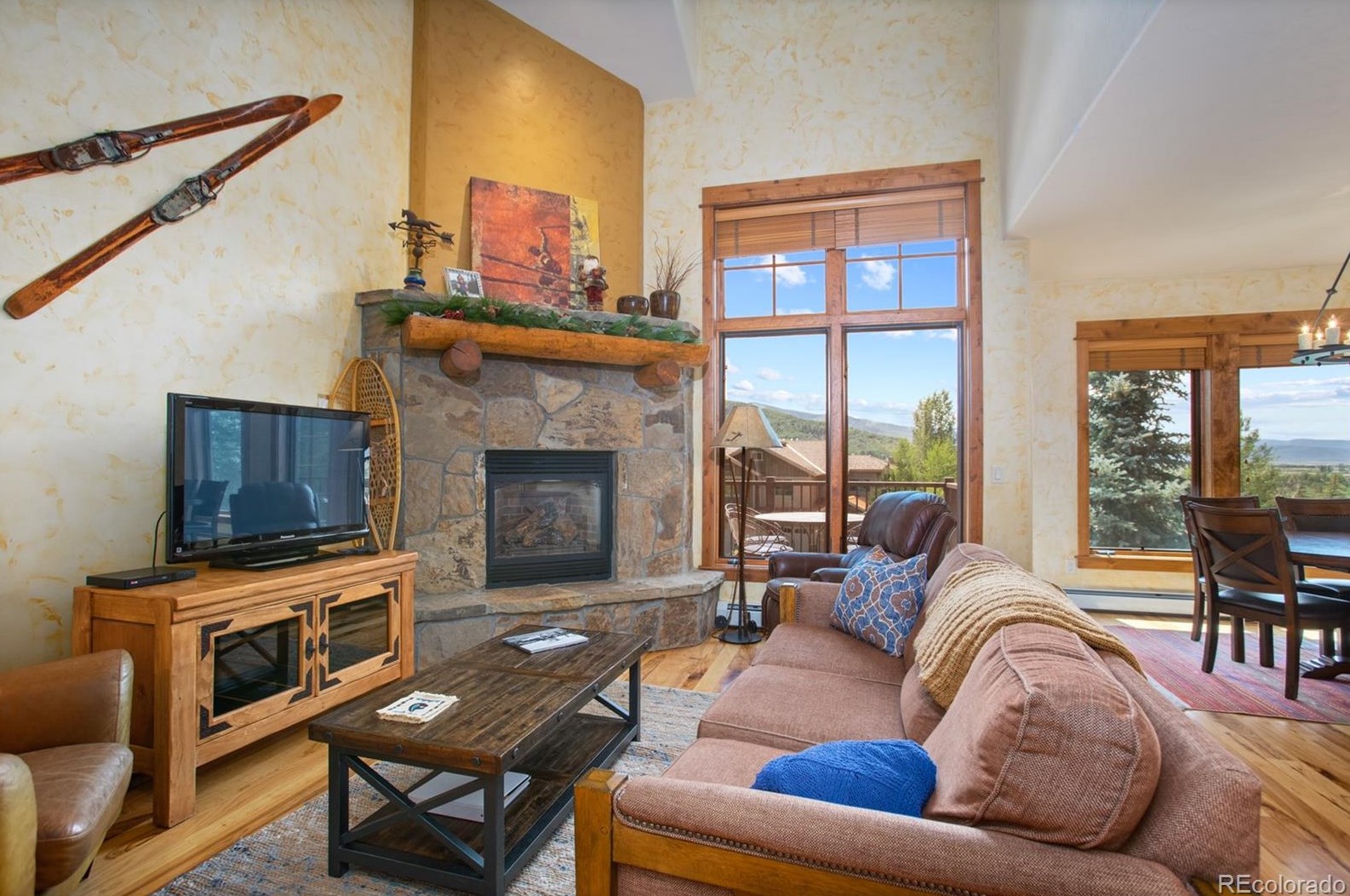 1471 Flattop Cir, Steamboat Springs, CO 80487-8877