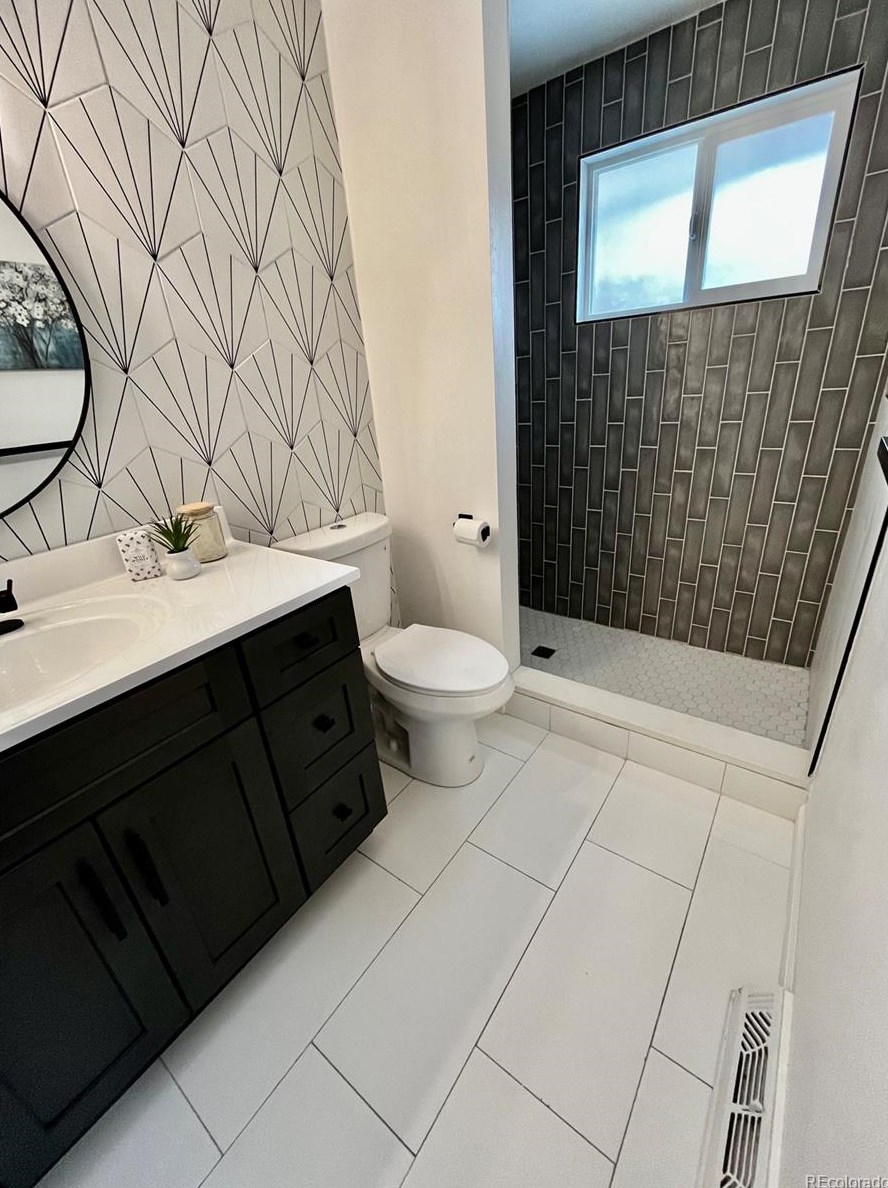 8345 69th Ave, Arvada CO  80004-1923 exterior