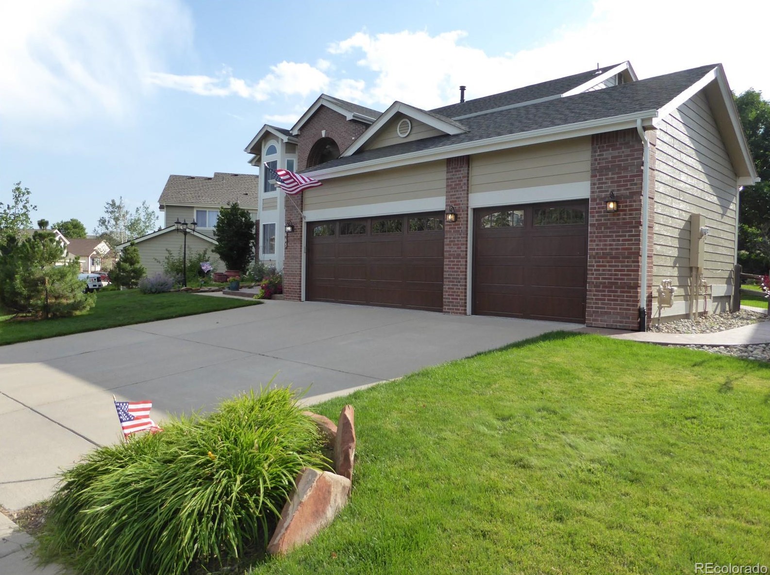 1663 Marsh Hawk Cir, Castle Rock CO  80109-9593 exterior