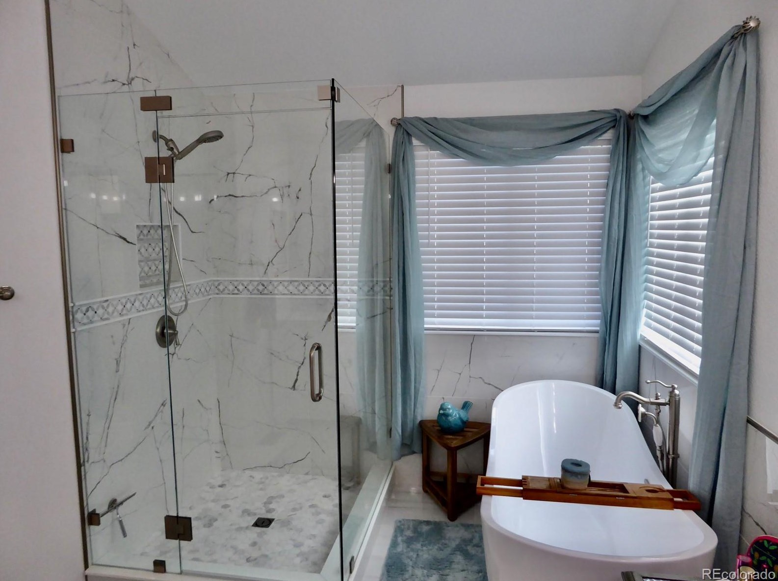 1663 Marsh Hawk Cir, Castle Rock CO  80109-9593 exterior