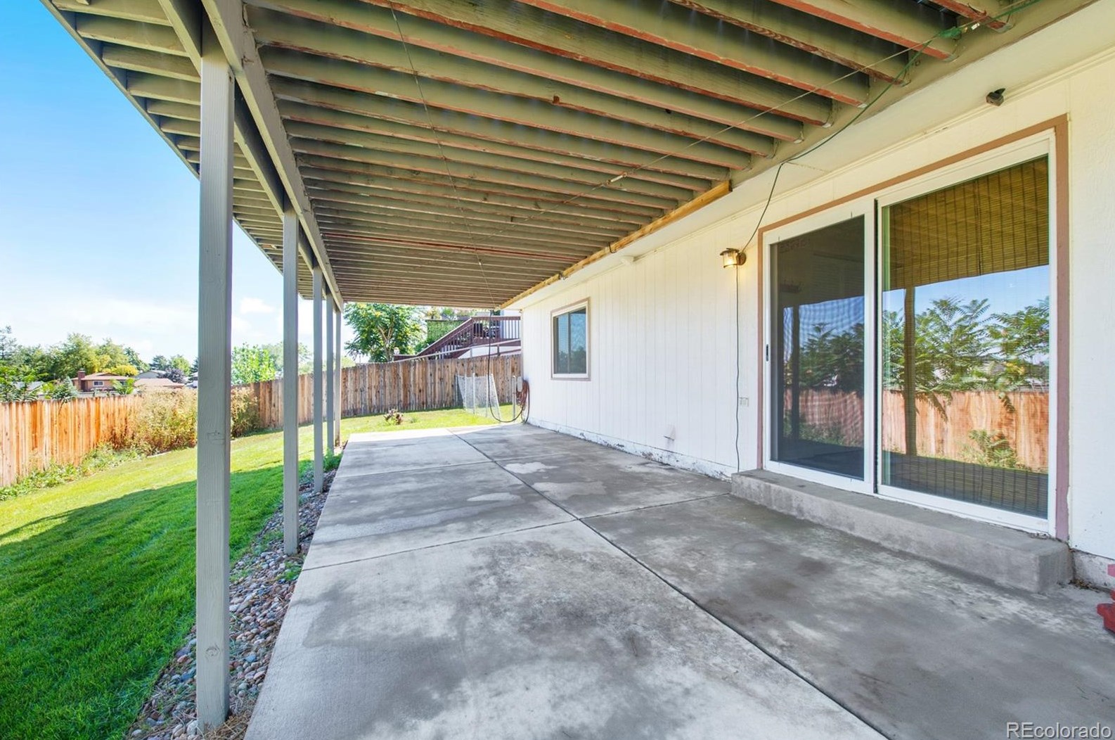 9935 Wagon Trl Dr, Littleton CO 80123-1955 exterior