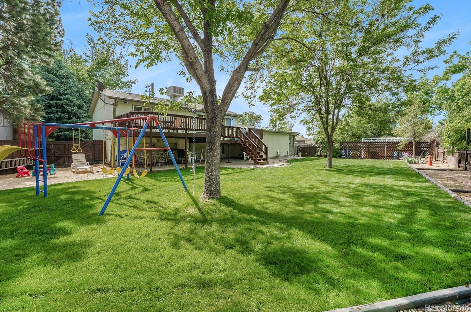 7191 Glasgow Pl, Littleton, CO 80128-4804