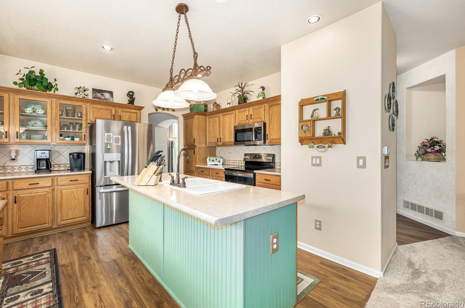 9137 Rockland Pl, Littleton CO 80128-8321 exterior