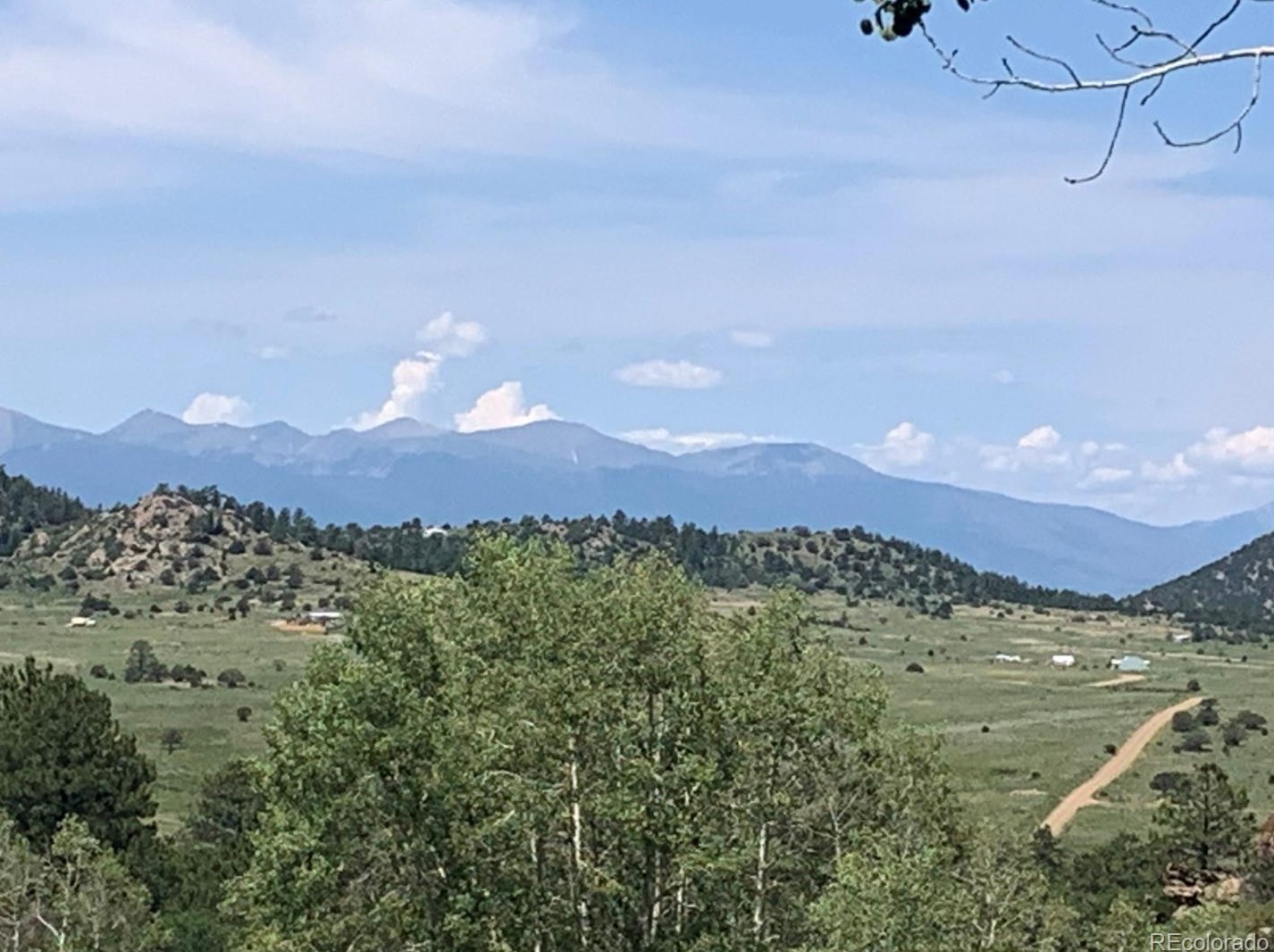 985 Dilley Rd, Horn Creek, CO 81252