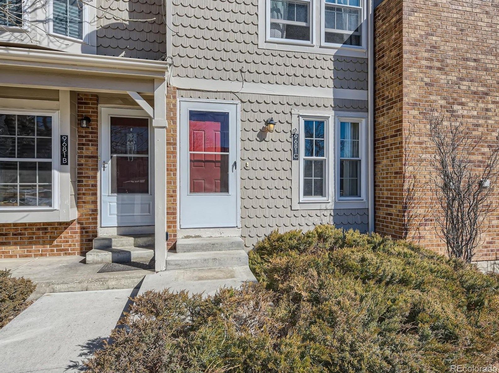 9681 Chatfield Ave, Littleton, CO 80128-9220