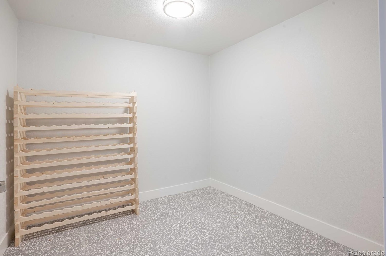 7706 Clermont Ct, Littleton CO  80122-3707 exterior