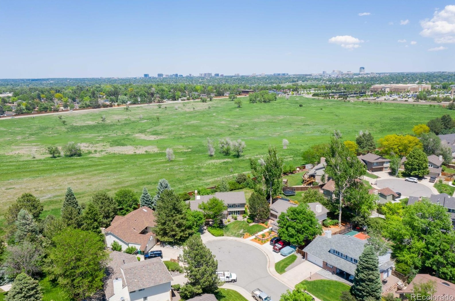 7706 Clermont Ct, Littleton CO  80122-3707 exterior