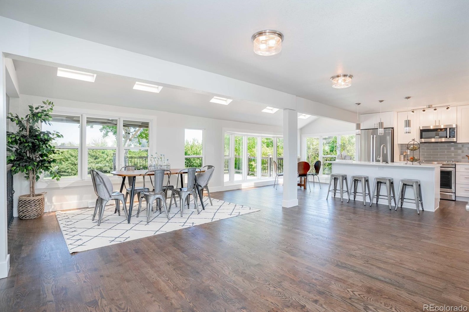 7706 Clermont Ct, Littleton CO  80122-3707 exterior