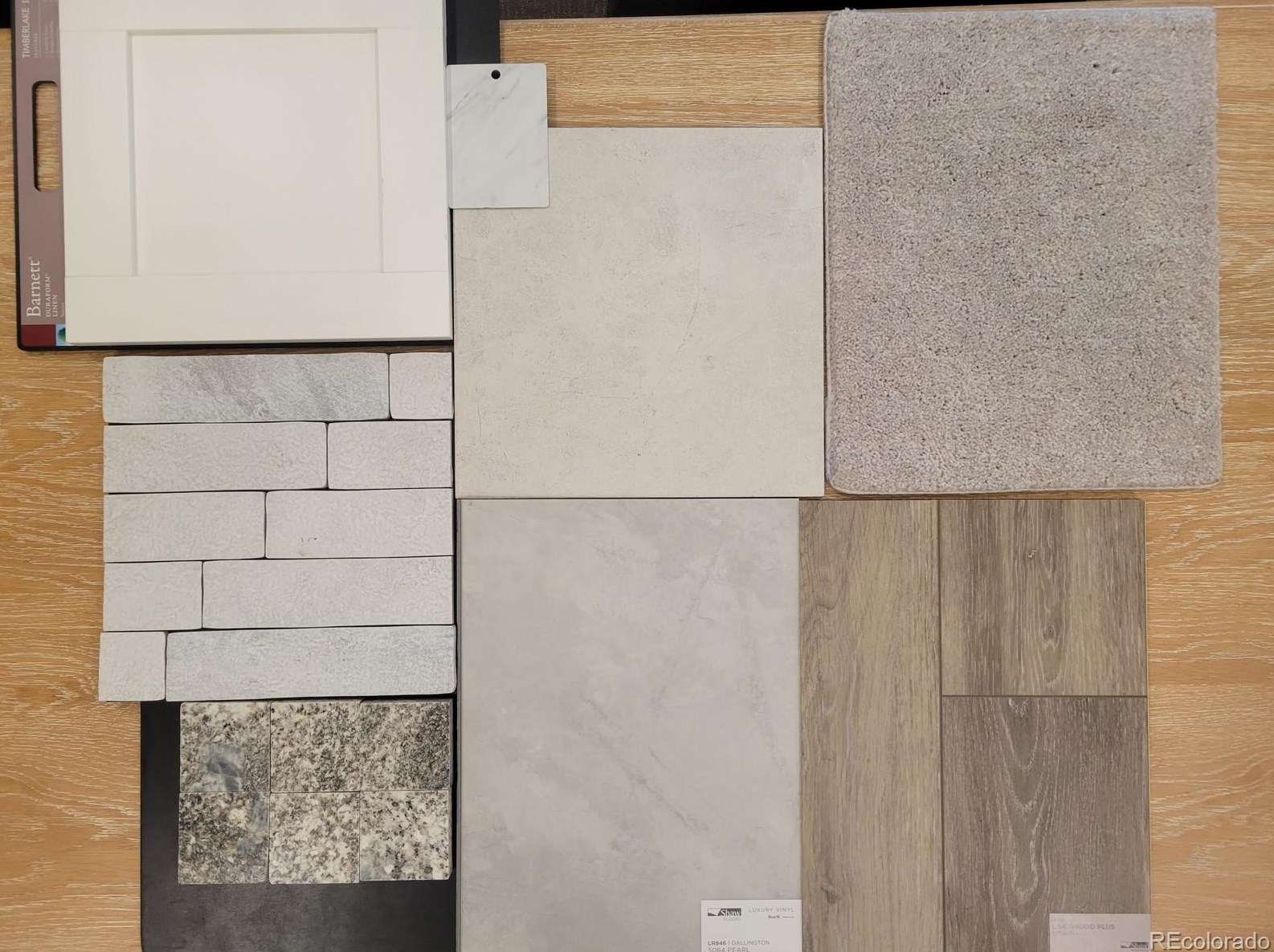 8456 Carr Ct, Littleton, CO 80128-6176