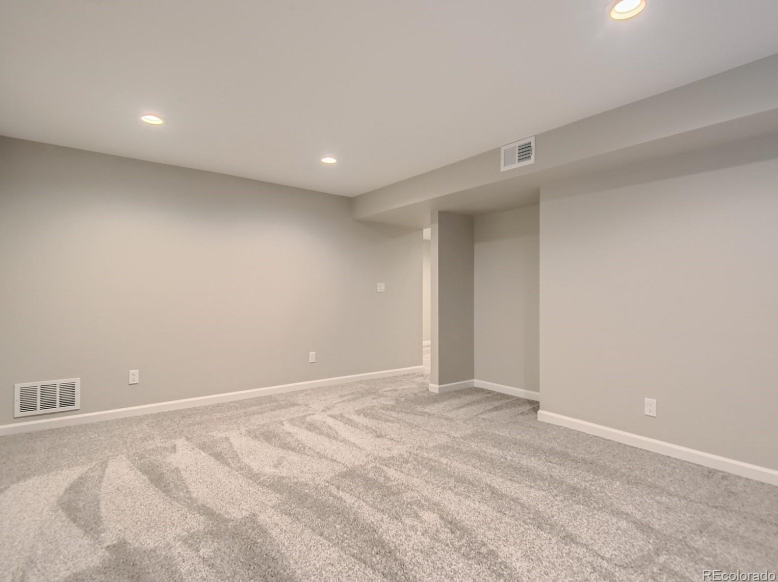 9151 Cactus Ct, Littleton CO  80124-3050 exterior