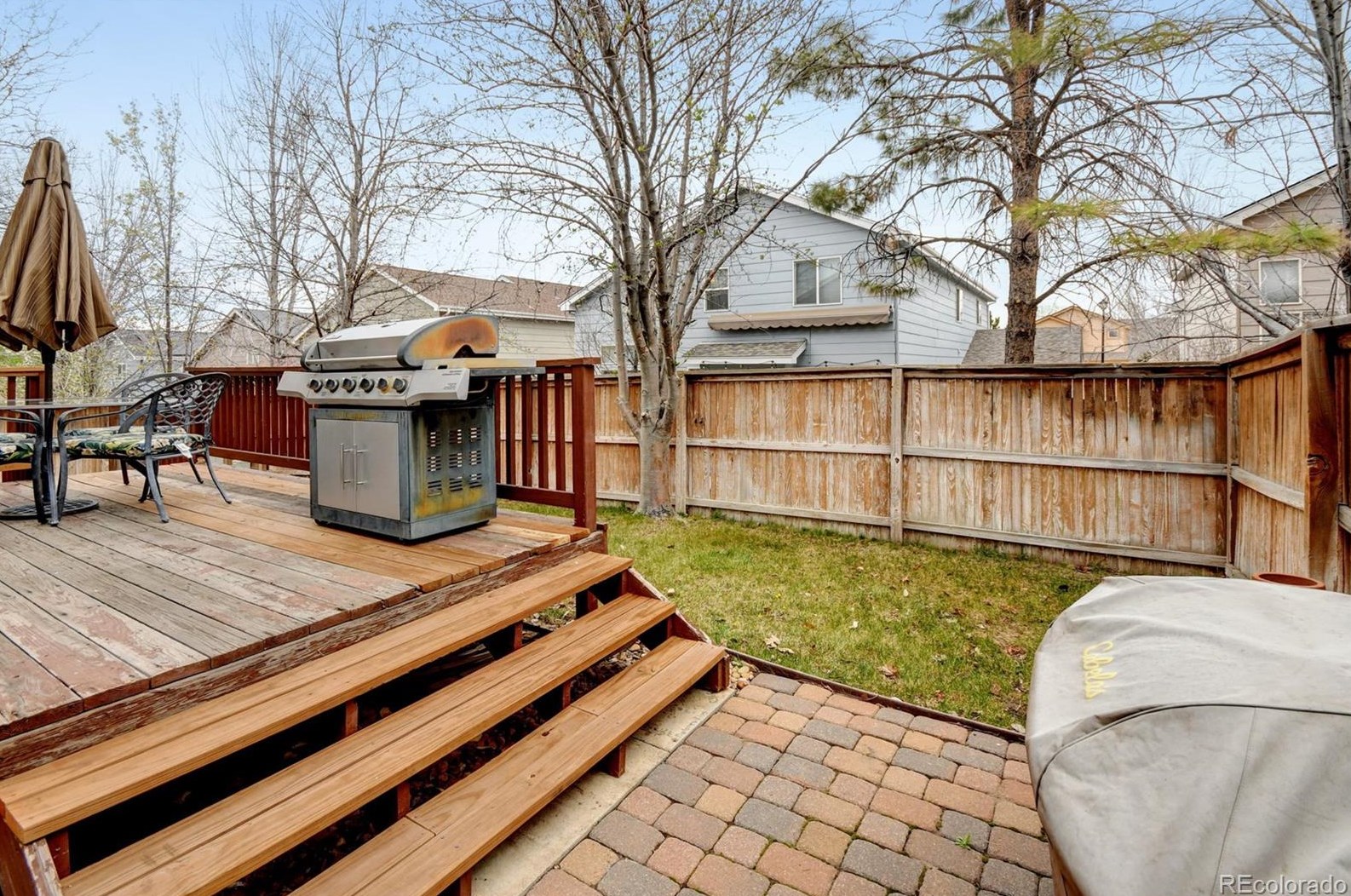 2337 Hyacinth Rd, Littleton CO 80129-4697 exterior