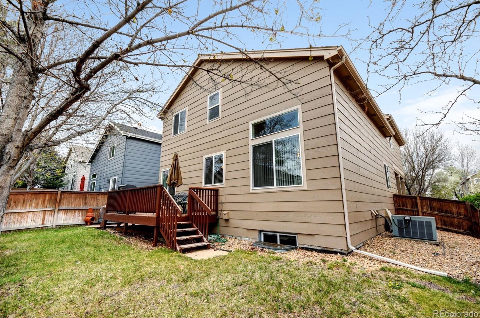 2337 Hyacinth Rd, Littleton CO 80129-4697 exterior