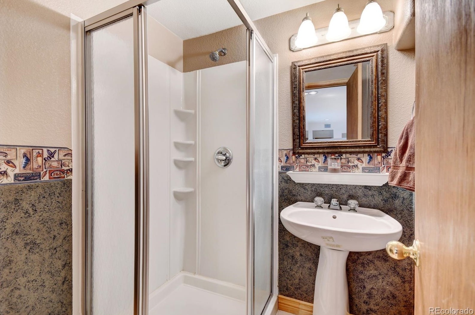 2337 Hyacinth Rd, Littleton CO 80129-4697 exterior