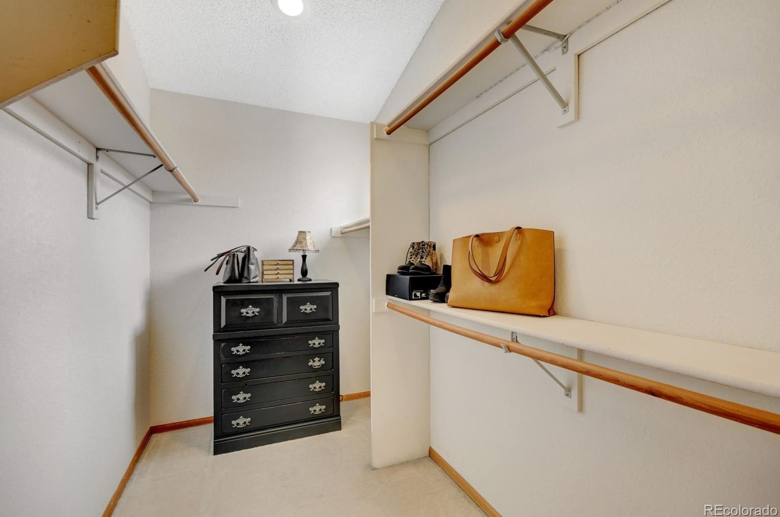 2337 Hyacinth Rd, Littleton CO 80129-4697 exterior