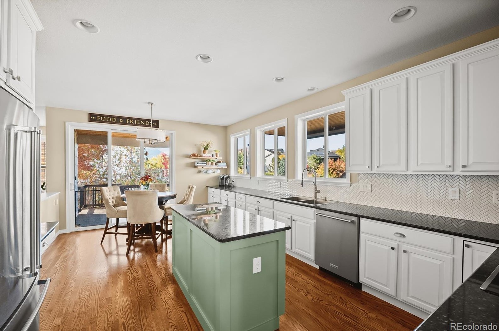 9859 Cambridge Pl, Littleton CO  80127-5907 exterior