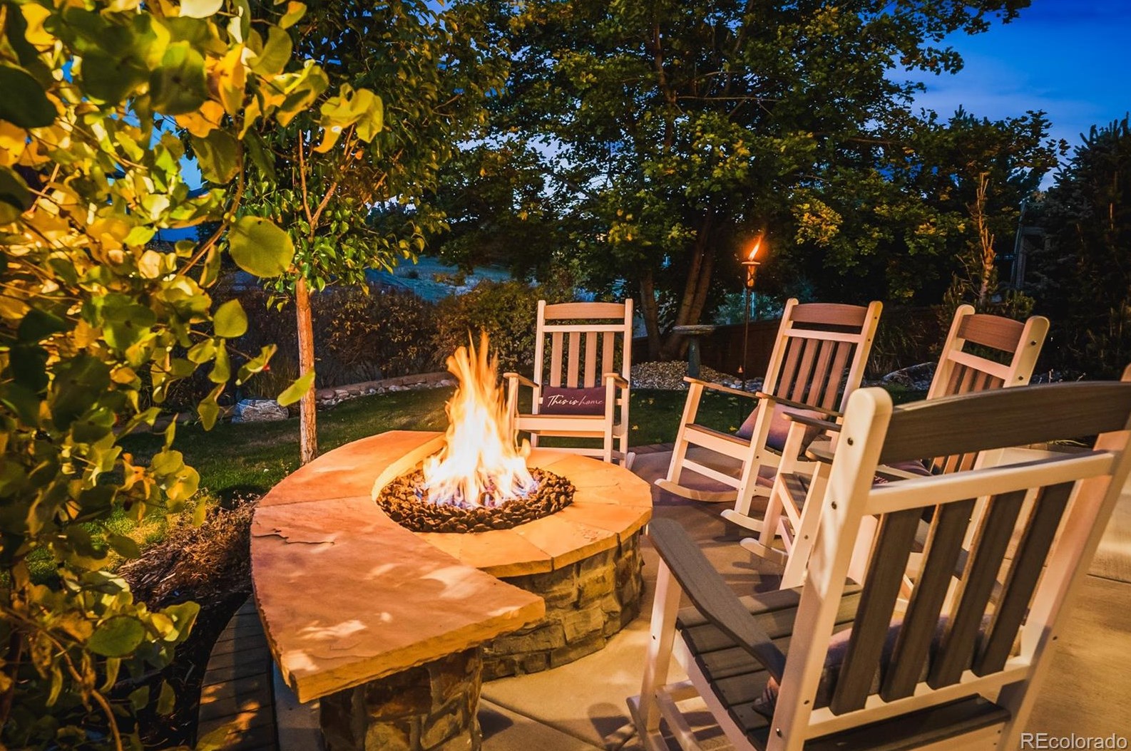 9859 Cambridge Pl, Littleton CO  80127-5907 exterior