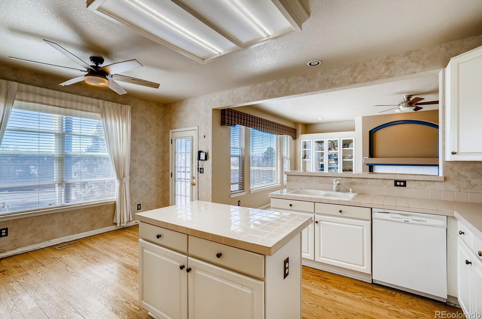 7125 Mtn Brush Cir, Littleton CO 80120 exterior