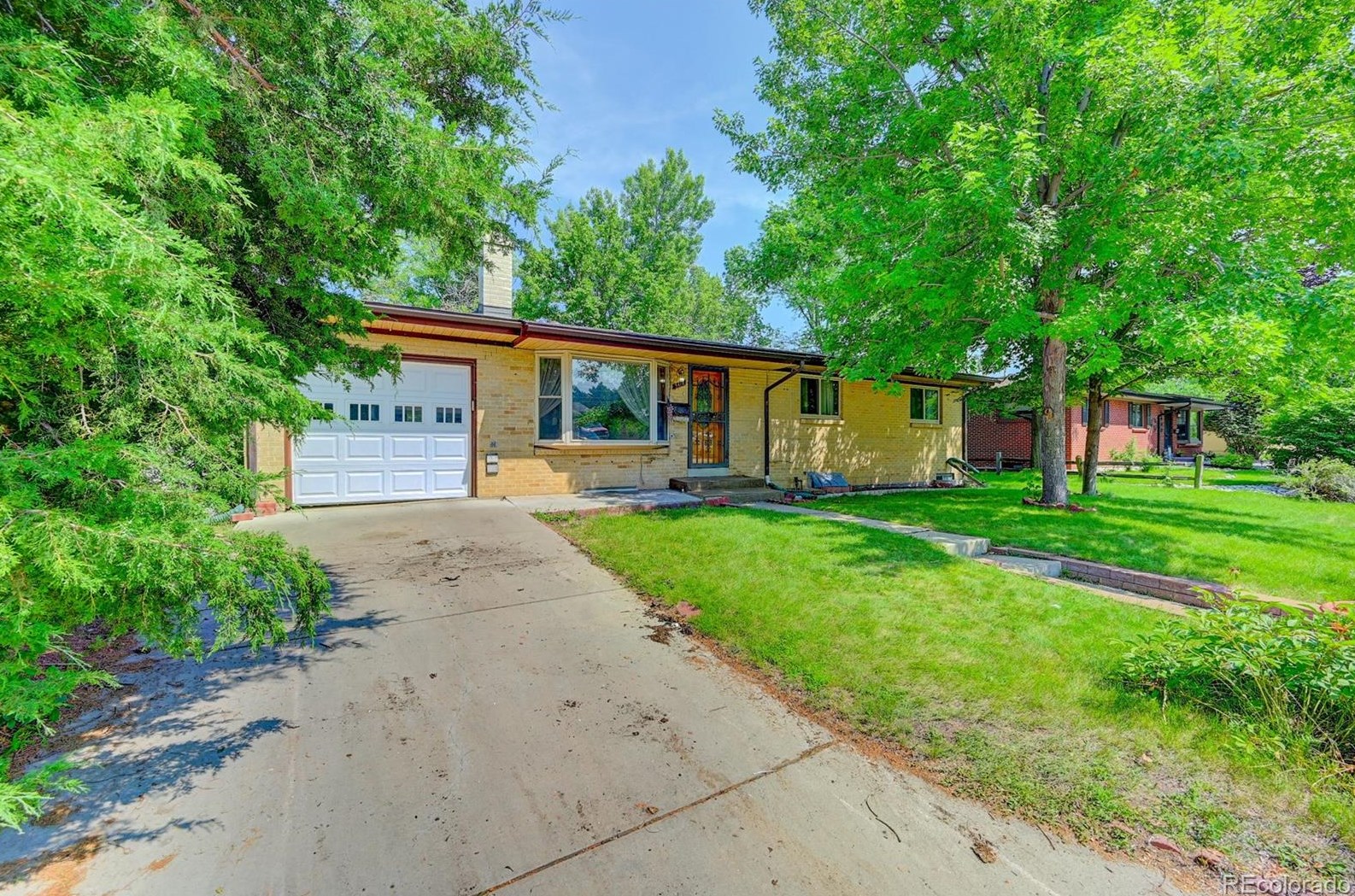 5418 King St, Littleton, CO 80123-2911