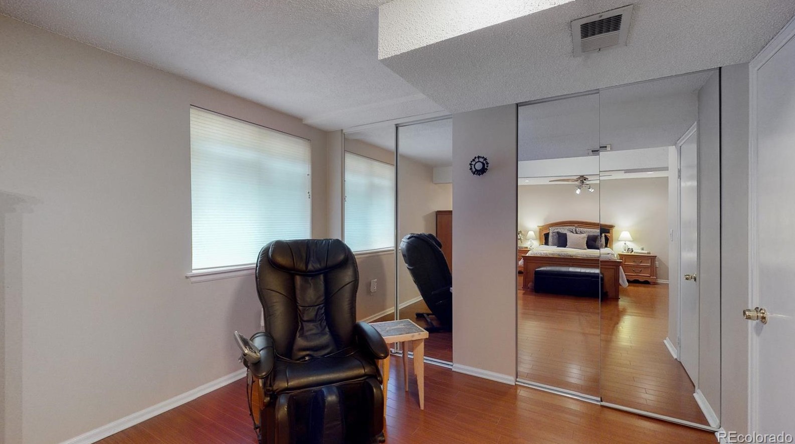 8542 Star Cir, Littleton CO 80128-6242 exterior