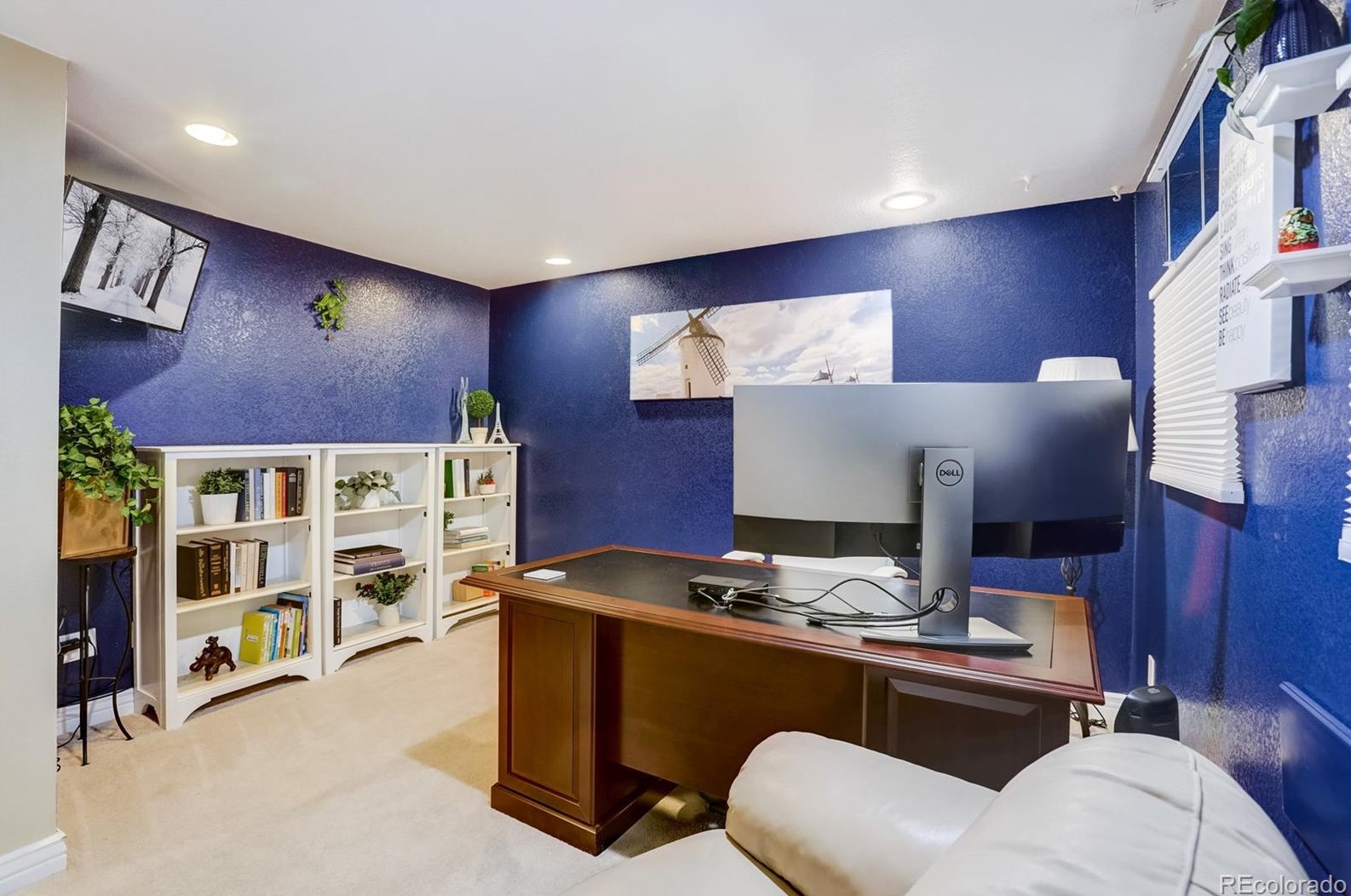 212 Helena Cir, Littleton CO 80124-2709 exterior