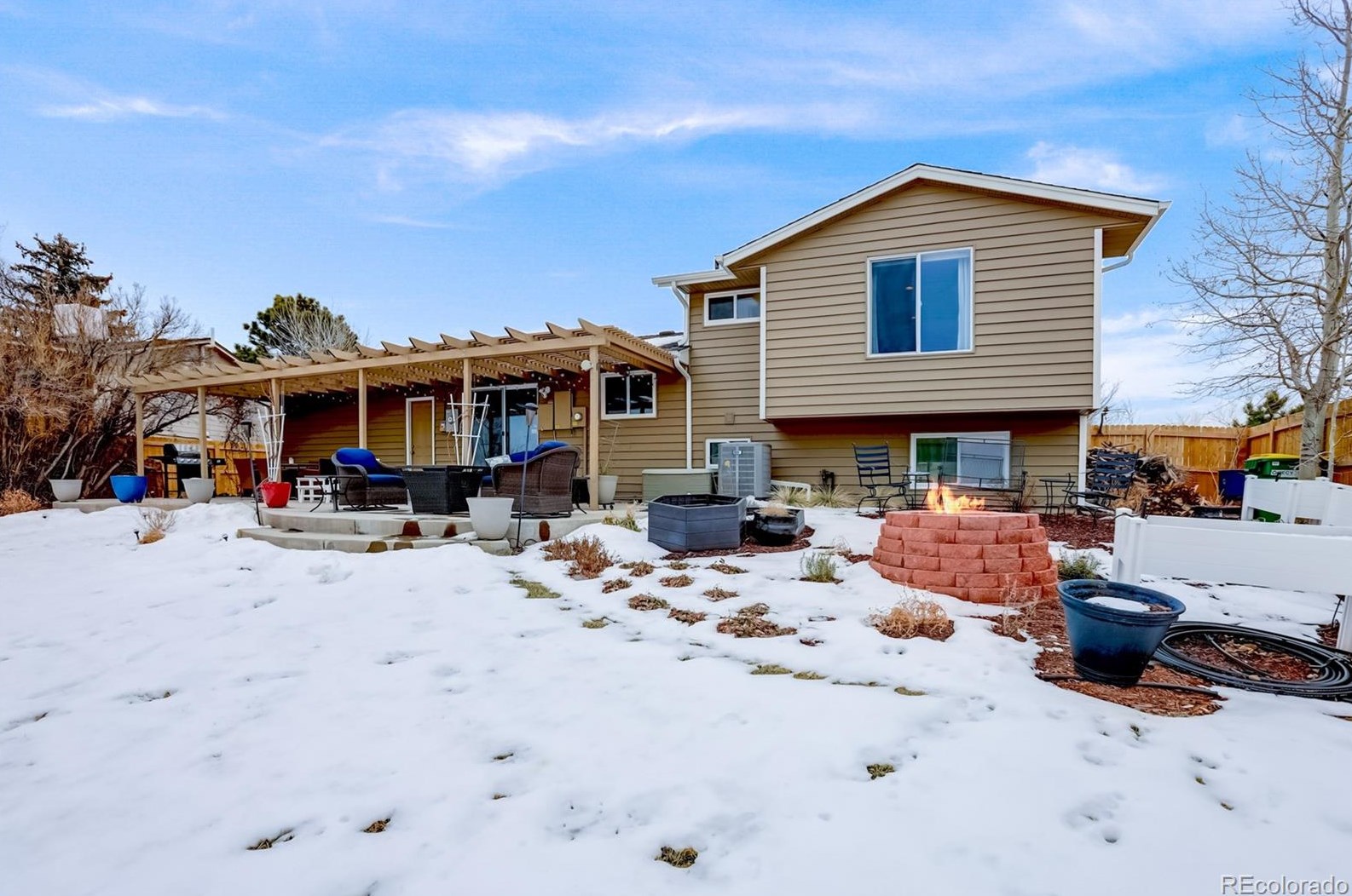 212 Helena Cir, Littleton CO 80124-2709 exterior