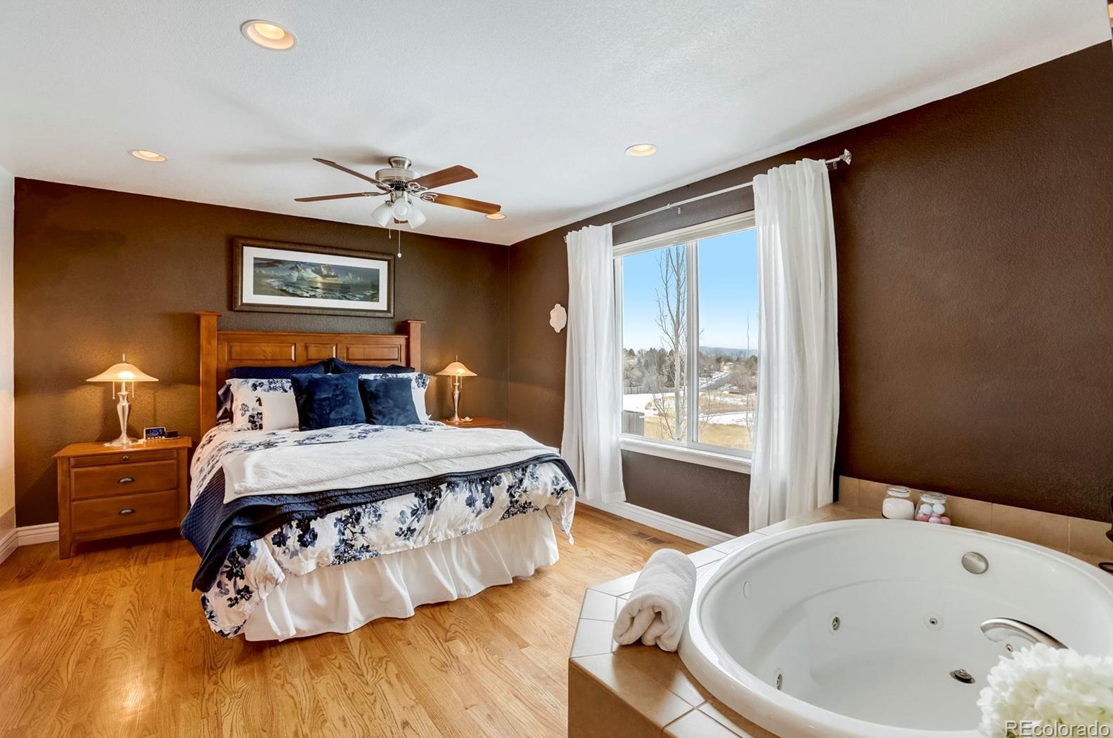 212 Helena Cir, Littleton CO 80124-2709 exterior