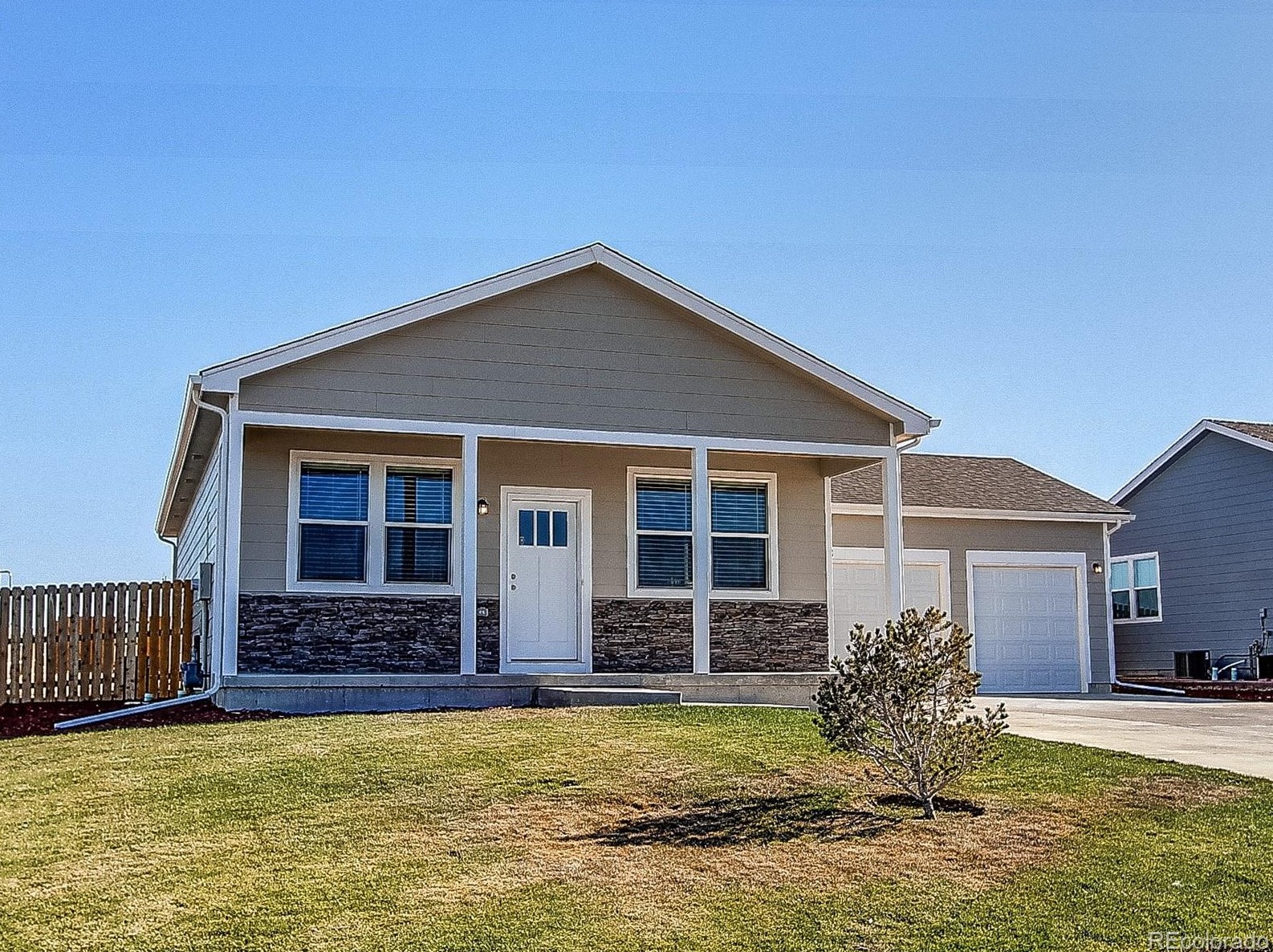 108 S 4th Ave, Deer Trail, CO 80105