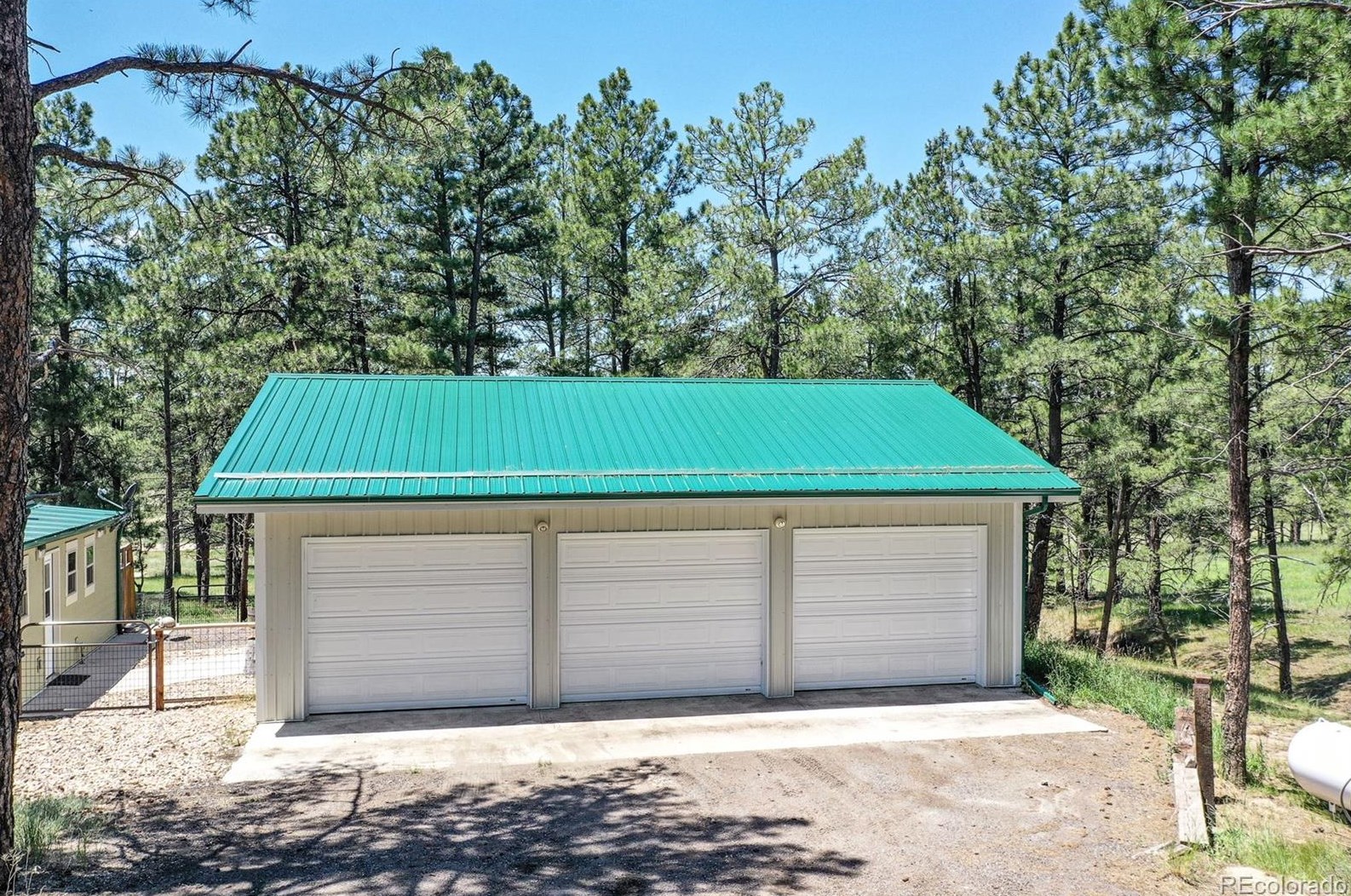 23203 Emerald Trl, Deer Trail, CO 80105-7917