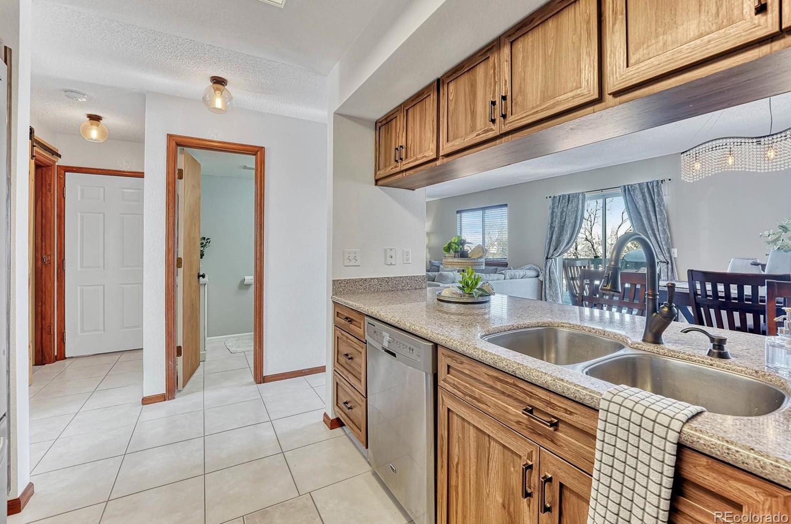 5297 Spruce Ave, Castle Rock CO  80104-8914 exterior