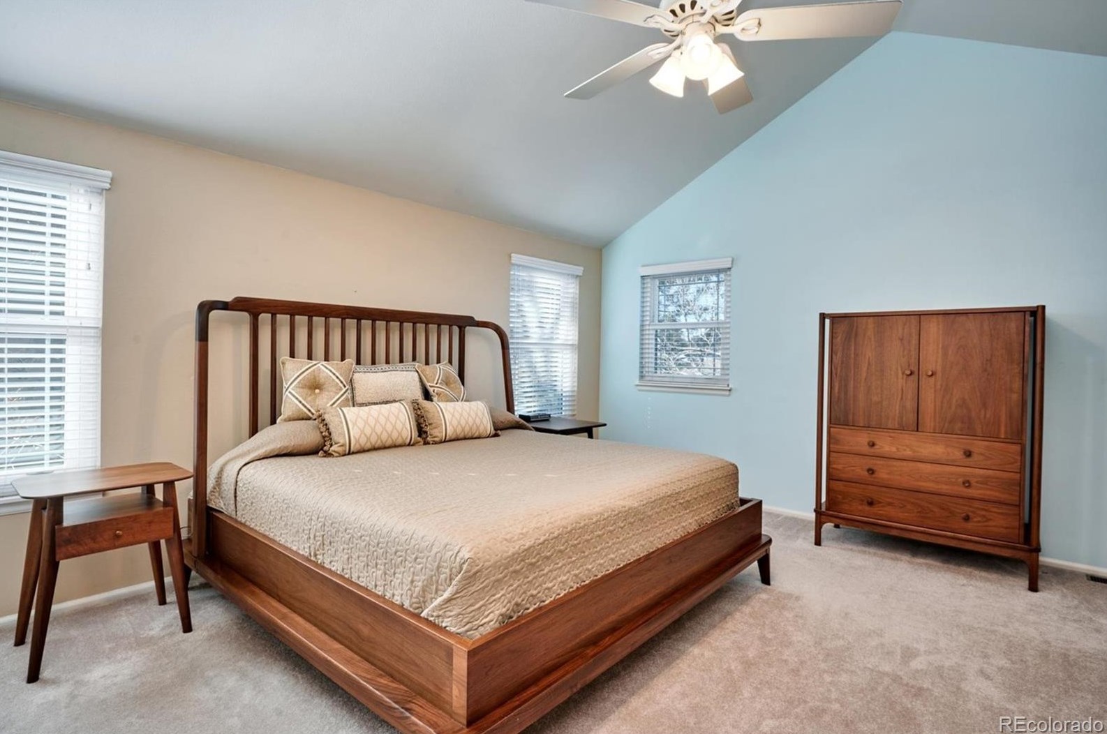 8604 Forrest Dr, Littleton CO  80126-2921 exterior