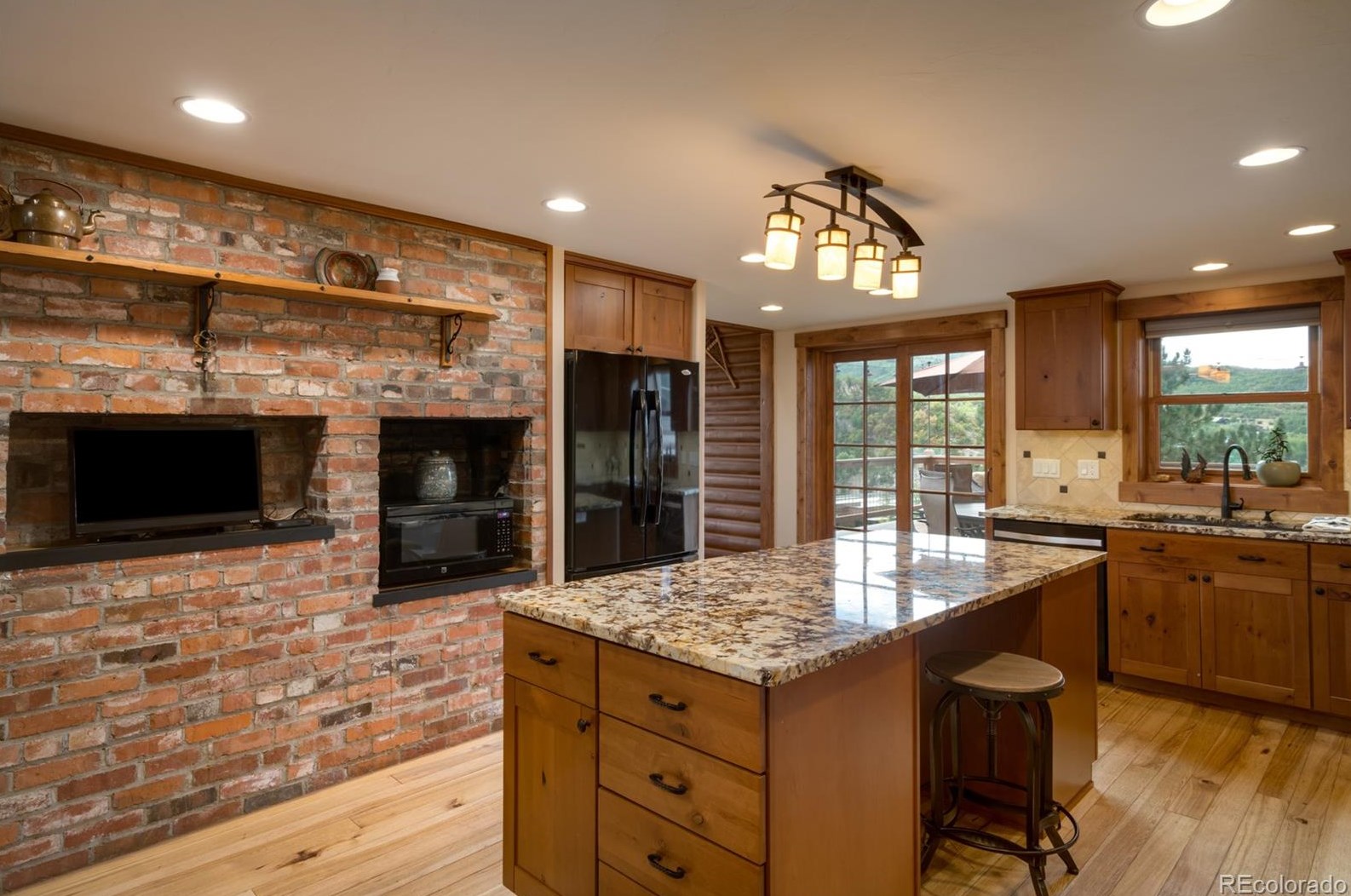 1245 Crawford Ave, Steamboat Springs, CO 80487-5189