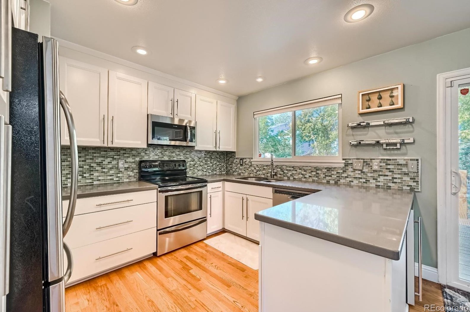 9251 Stargrass Cir, Littleton CO 80126-2262 exterior