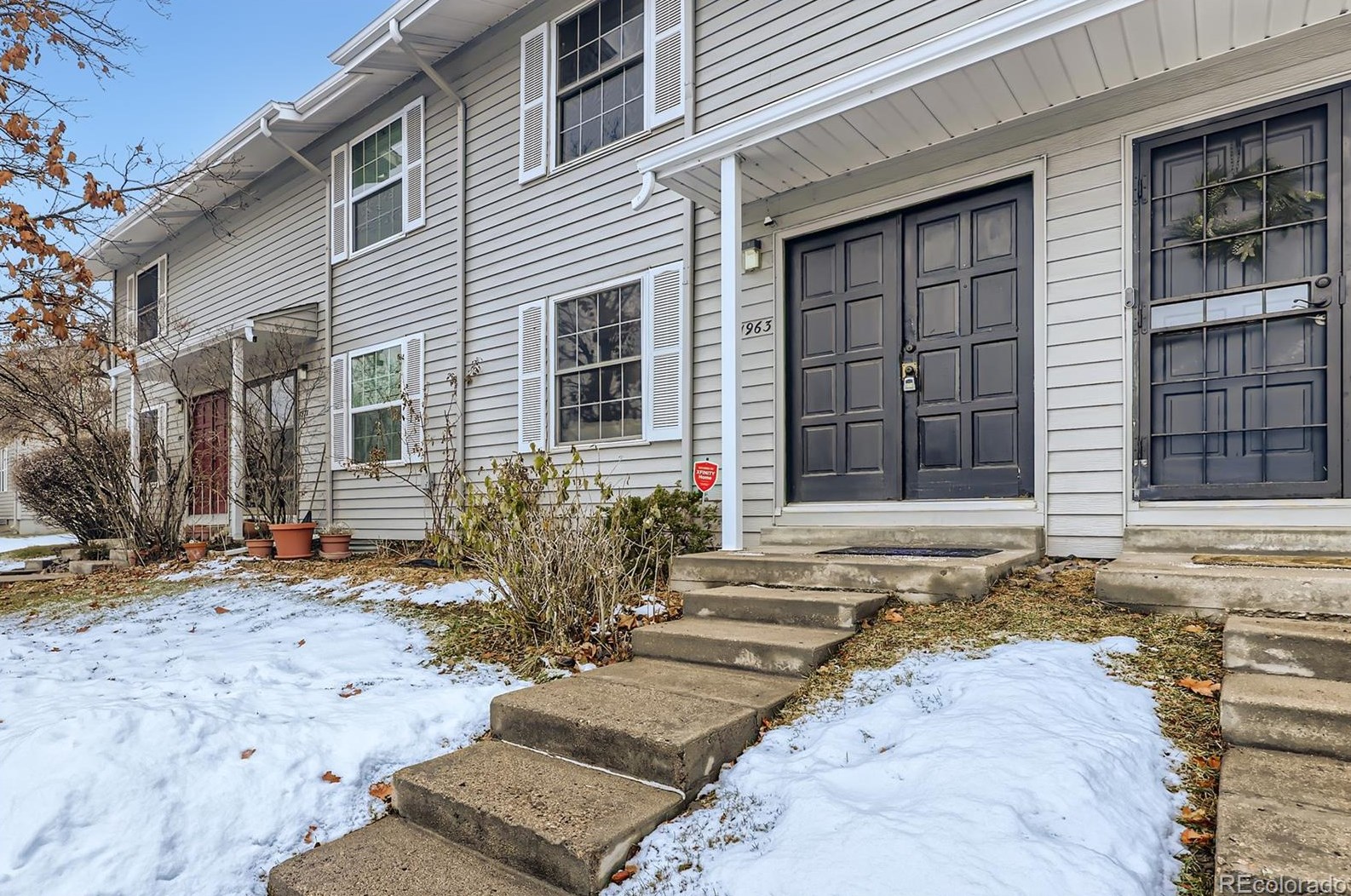 1963 Oswego Way, Denver, CO 80014-1186