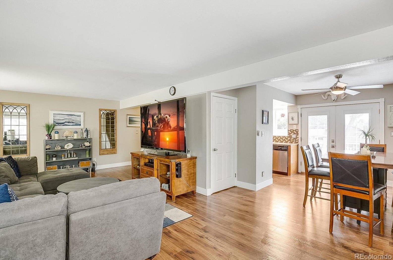 5855 Miller Ct, Littleton CO 80127-5584 exterior