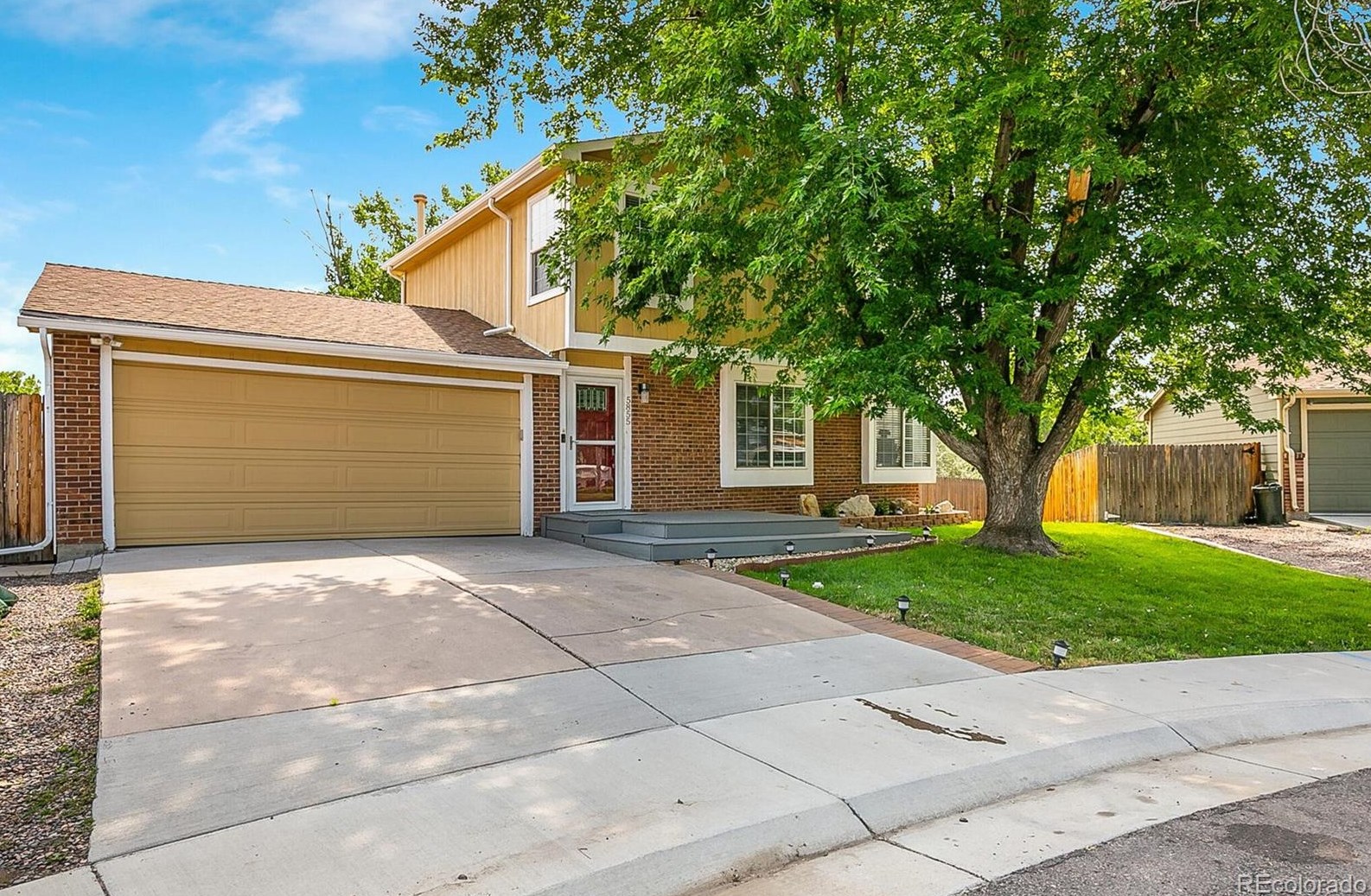 5855 Miller Ct, Littleton CO 80127-5584 exterior