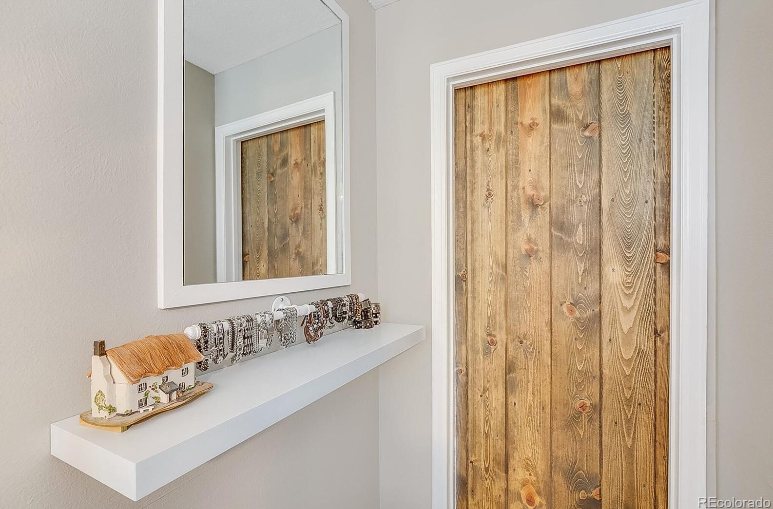 5855 Miller Ct, Littleton CO 80127-5584 exterior