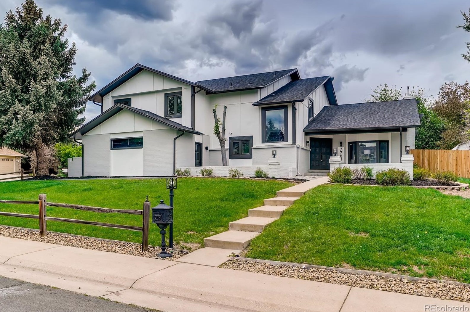 7784 Friend Dr, Littleton, CO 80128-5549