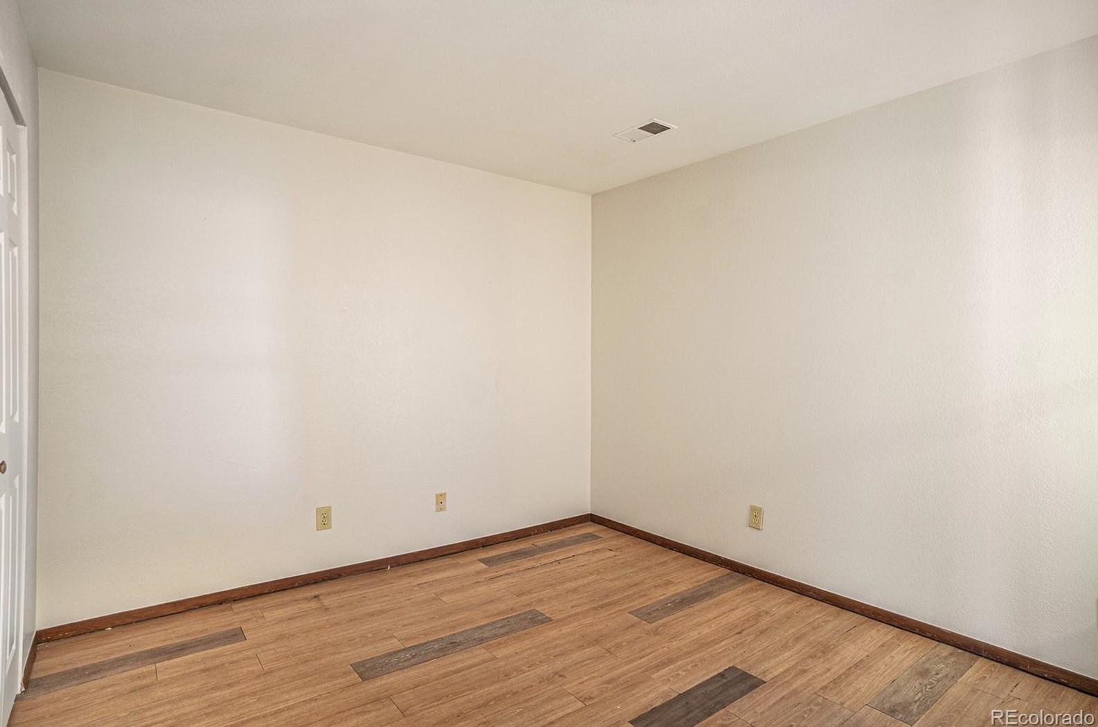 225 8th Ave, Longmont CO  80504-4655 exterior