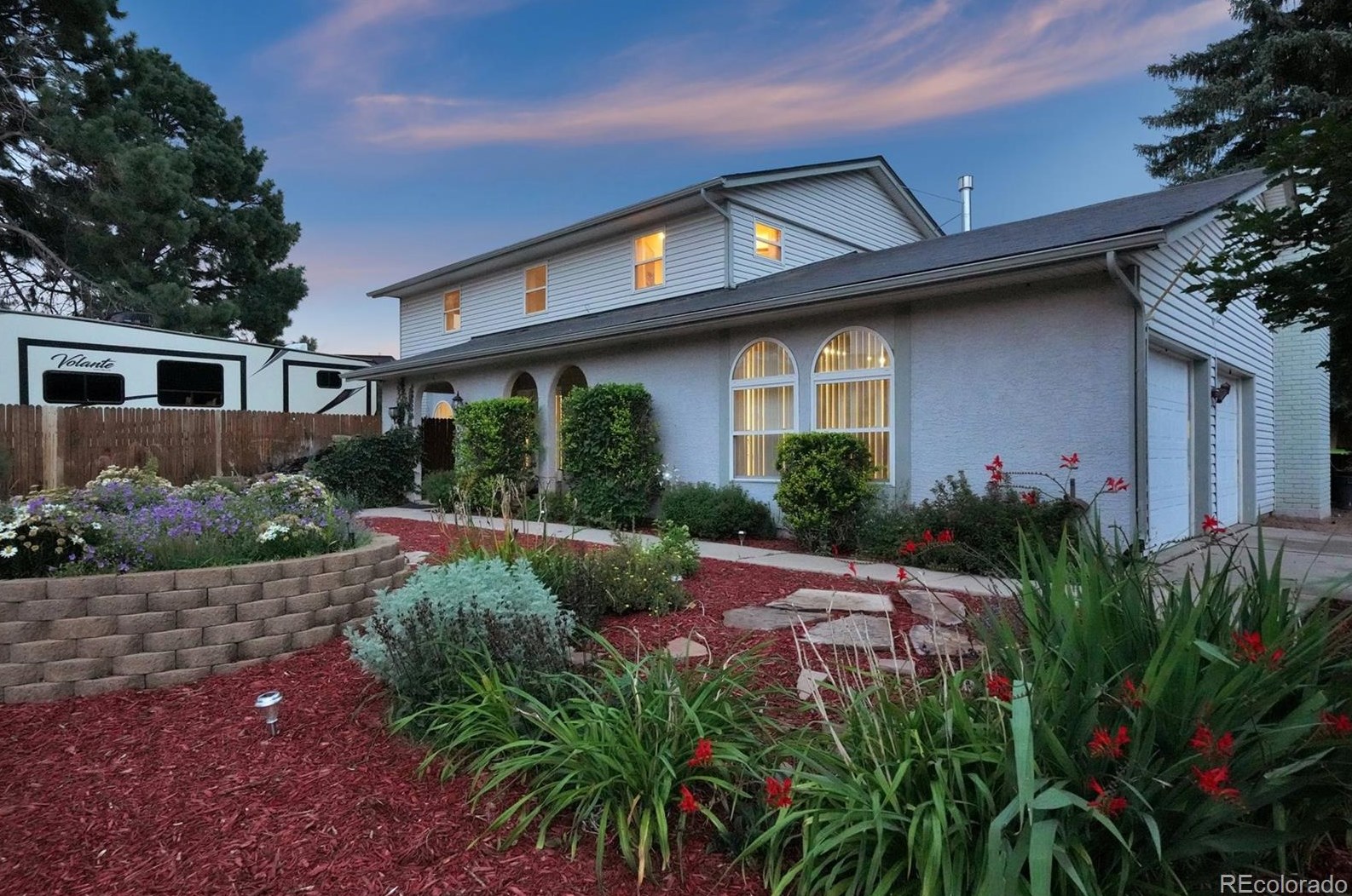 3209 Serendipity Cir, Colorado Springs CO 80917-3040 exterior