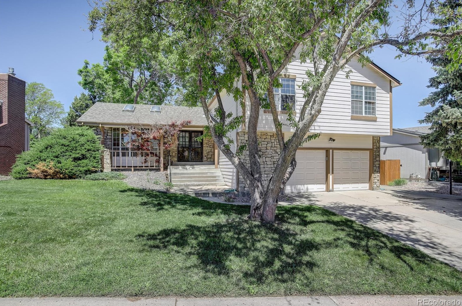 5523 Moore St, Littleton, CO 80127-1817