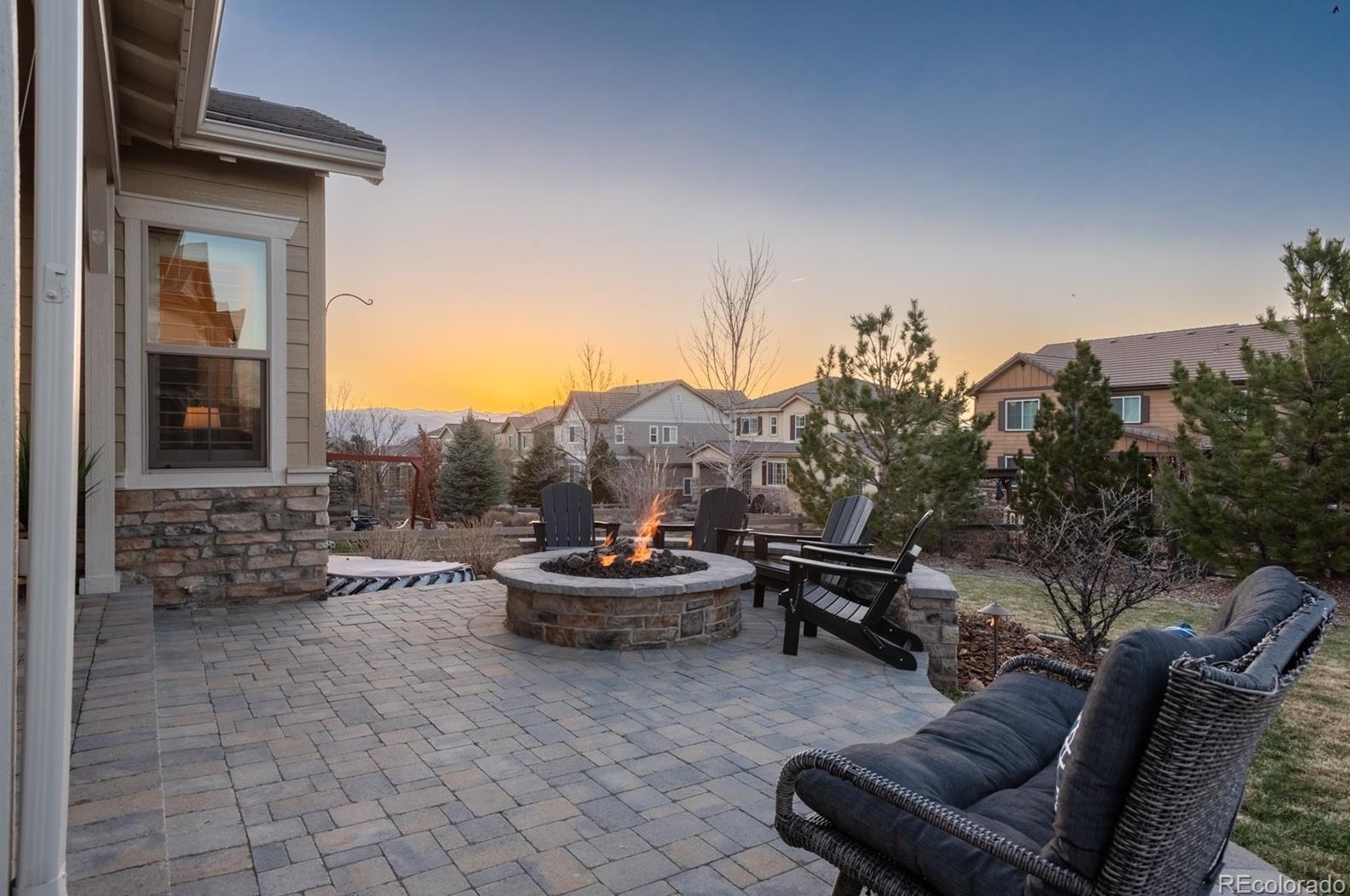 10626 Star Thistle Ct, Littleton, CO 80126-5691