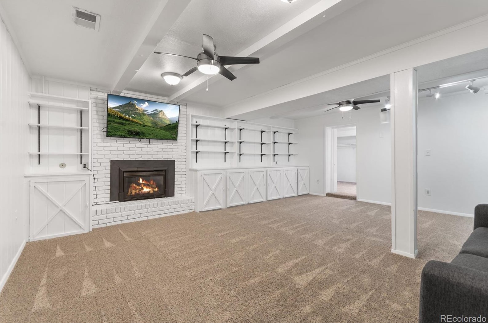 6220 Marion Way, Littleton CO 80121-2619 exterior